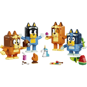 LEGO Bluey Brick-Built Bluey Family 11217